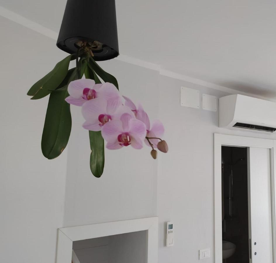 Aquarium Rooms Генуя Экстерьер фото
